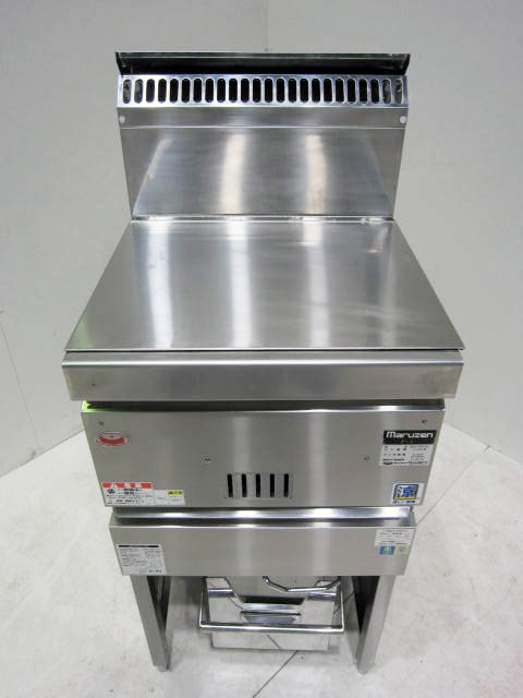MGF CM13J 東京にて、厨房機器 マルゼン業務用ガスフライヤーMGF CM13Jを買取いたしました。