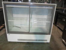 t02200165 0640048012787558438 東京 厨房機器 冷蔵ショーケース買取いたしました。
