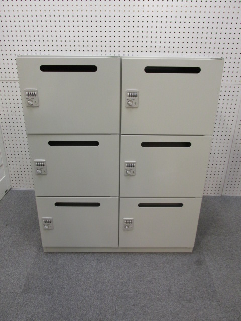 mailbox 12月27日東京にてオフィス家具3点を買取いたしました