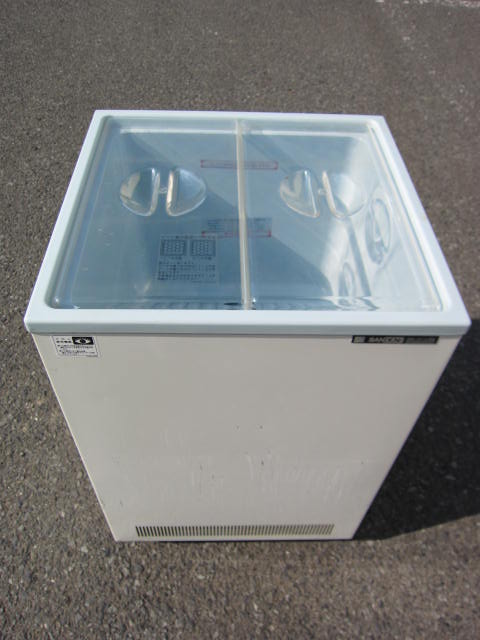 SB 18X C 横浜にて厨房機器 サンデン 冷水ショーケースを買取いたしました。