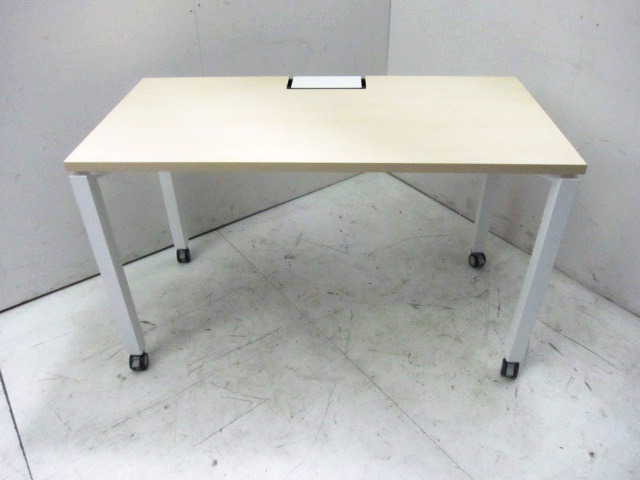 workfit table 横浜にて オフィス家具 コクヨ ワークテーブルを買取いたしました。